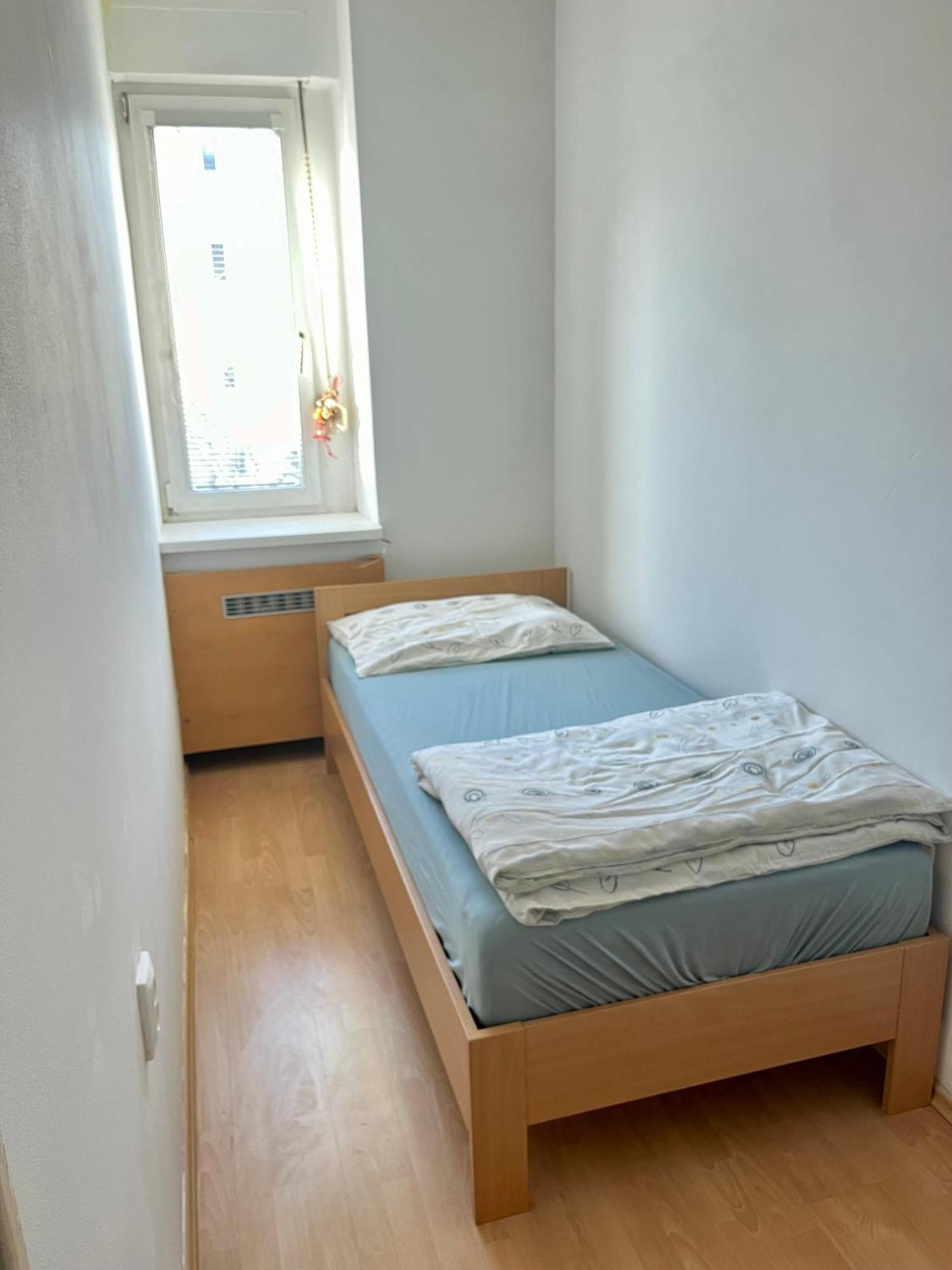 Victory Apartment Bratislava Eksteriør bilde